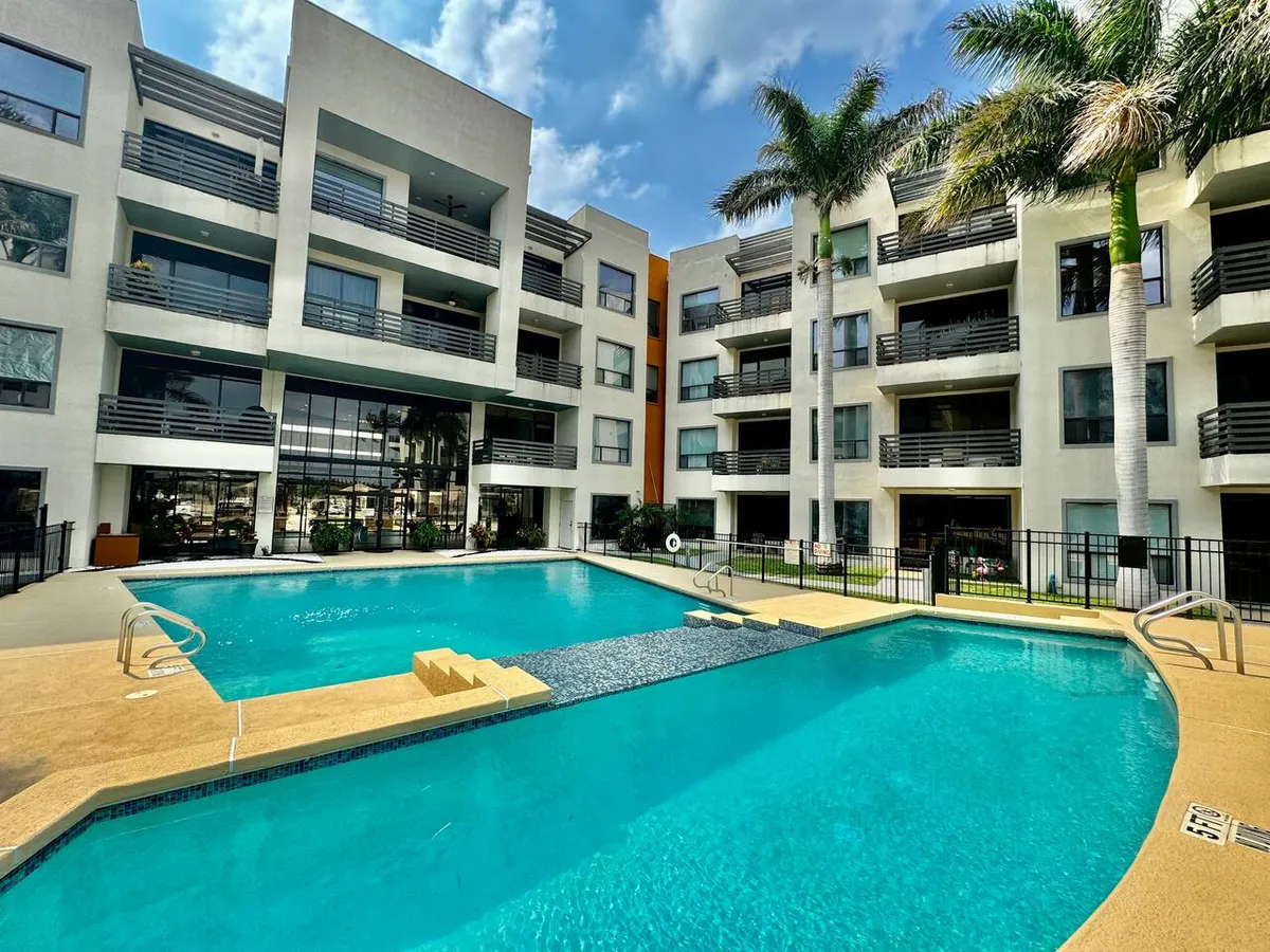 Renovated 3BR APT - Nice and Cozy